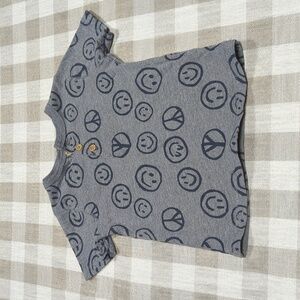 3/$12 -18M Garanimals Grey Smiley Face Print T-shirt